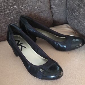 Good Condition ANN KLEIN Sz 10, Guardian Pump w/IFLEX Technology